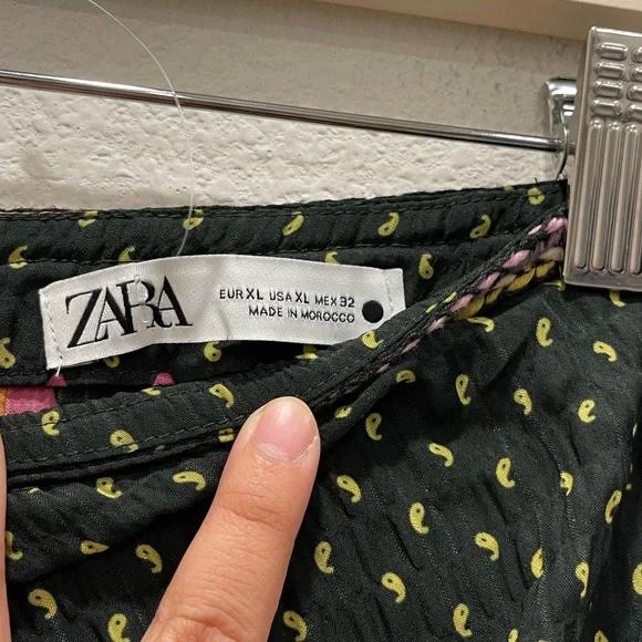 NWOT! ZARA Green Pink Front Tie Tapestry Print Mini Skirt! - Picture 2 of 4